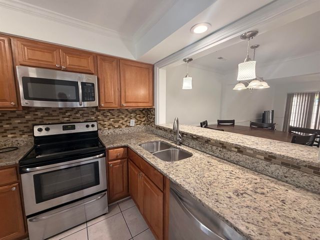 400 17th Ave. S Unit E, Myrtle Beach, SC 29577
