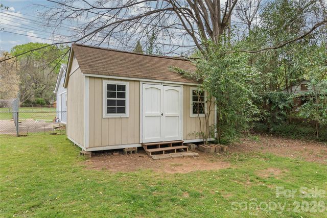 7537 Monroe Road, Charlotte, NC 28212