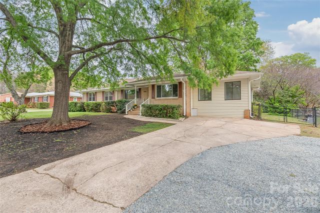 7537 Monroe Road, Charlotte, NC 28212