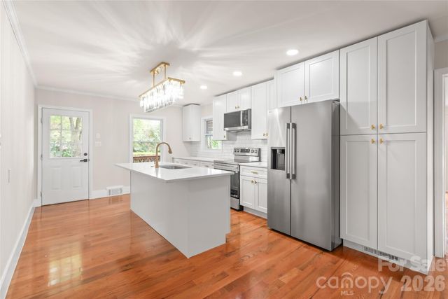 7537 Monroe Road, Charlotte, NC 28212