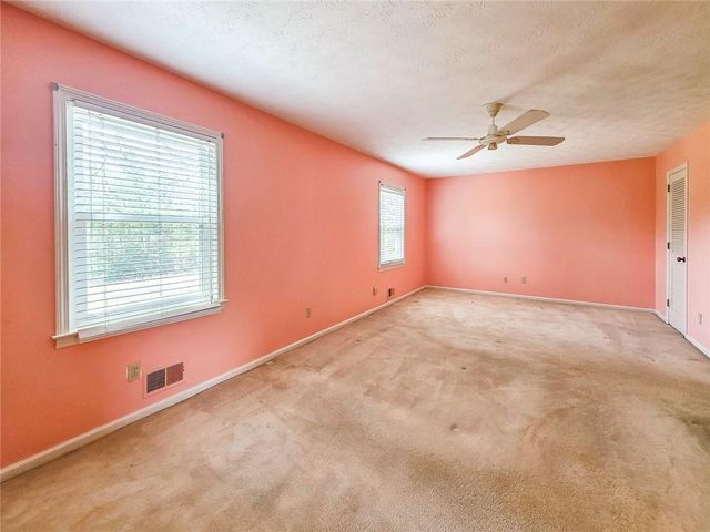 5385 Seaton Way, Dunwoody, GA 30338