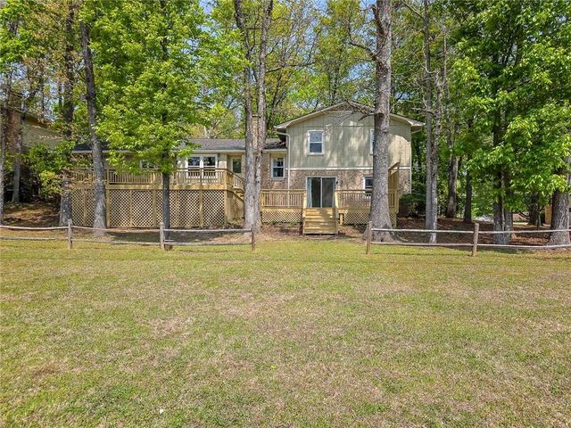 5385 Seaton Way, Dunwoody, GA 30338