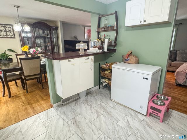 1 Yellow Wood Street, Middletown, CT 06457