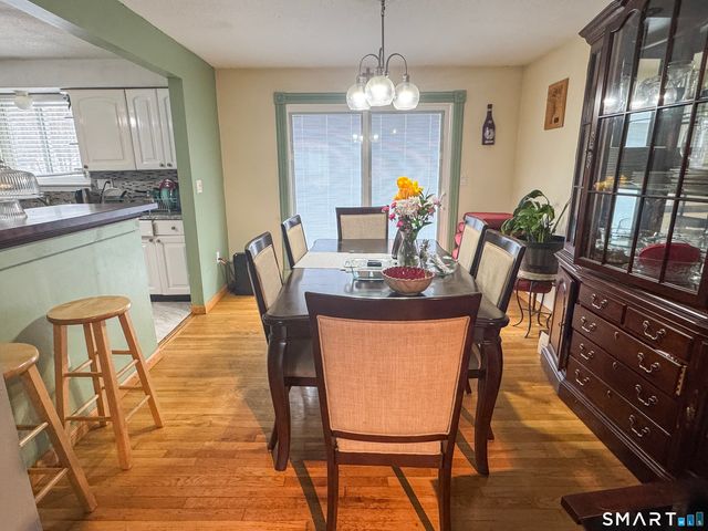 1 Yellow Wood Street, Middletown, CT 06457