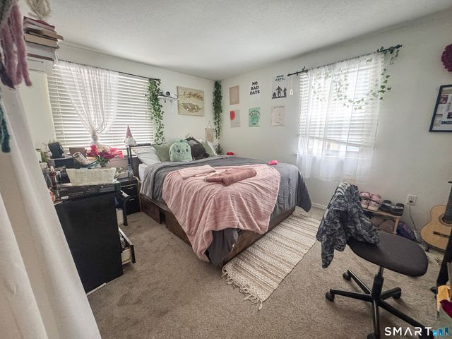 1 Yellow Wood Street, Middletown, CT 06457