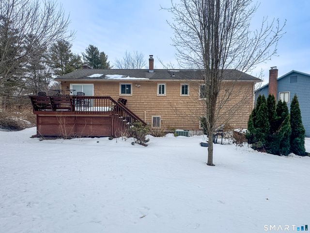 1 Yellow Wood Street, Middletown, CT 06457