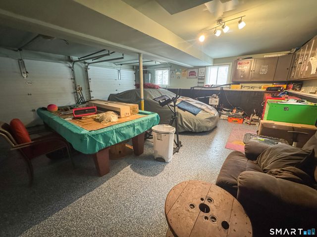 1 Yellow Wood Street, Middletown, CT 06457