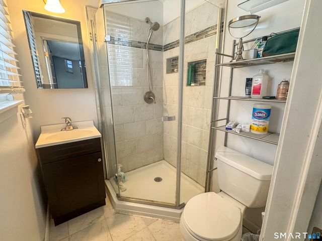 1 Yellow Wood Street, Middletown, CT 06457