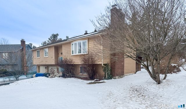 1 Yellow Wood Street, Middletown, CT 06457