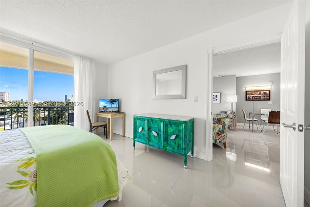 201 Golden Isles Dr 505, Hallandale Beach, FL 33009