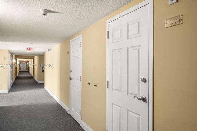 201 Golden Isles Dr 505, Hallandale Beach, FL 33009