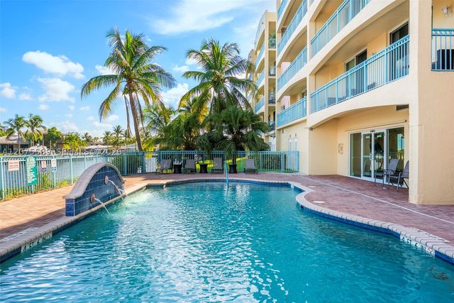 201 Golden Isles Dr 505, Hallandale Beach, FL 33009