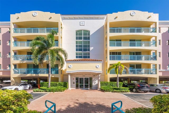 201 Golden Isles Dr 505, Hallandale Beach, FL 33009