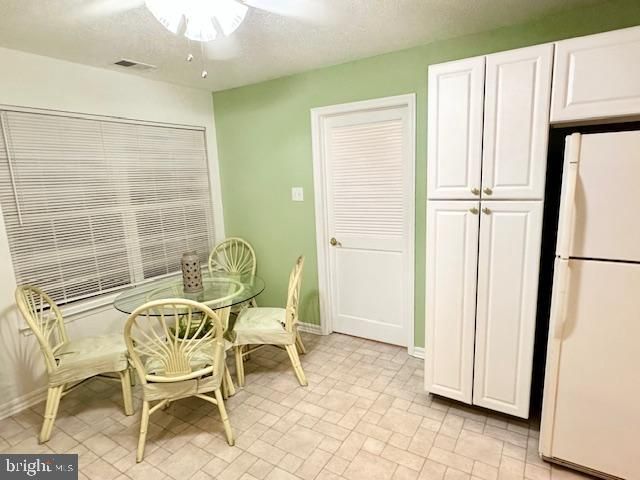 659 BARBADOS DR, Williamstown, NJ 08094