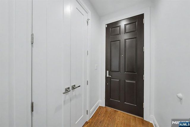 64 Day Avenue, Tenafly, NJ 07670
