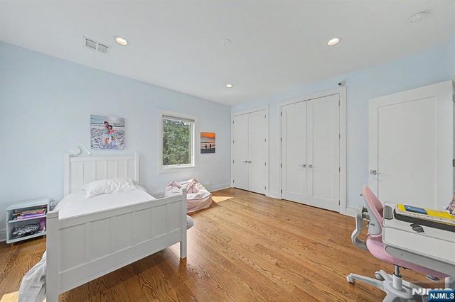 64 Day Avenue, Tenafly, NJ 07670