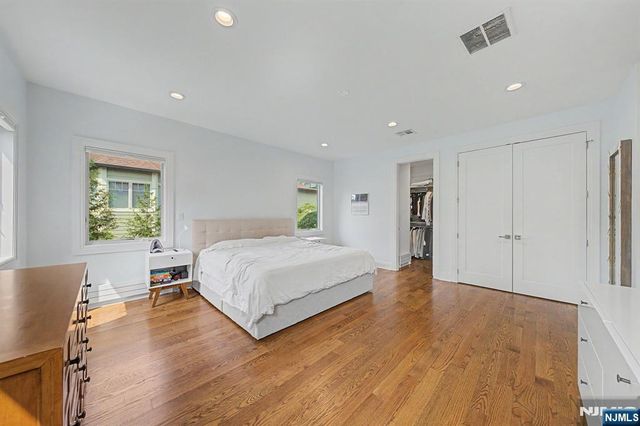 64 Day Avenue, Tenafly, NJ 07670