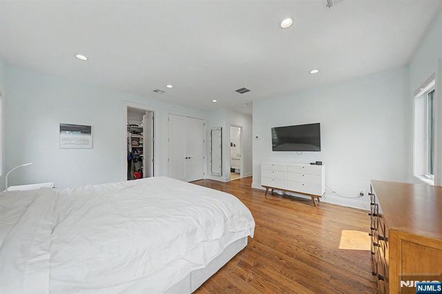 64 Day Avenue, Tenafly, NJ 07670