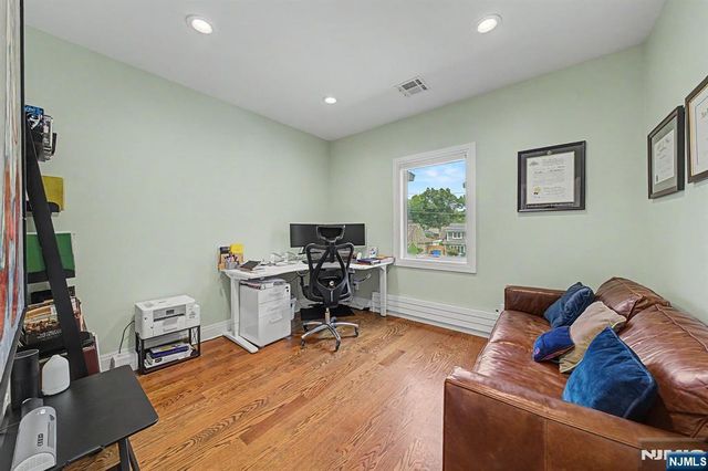 64 Day Avenue, Tenafly, NJ 07670