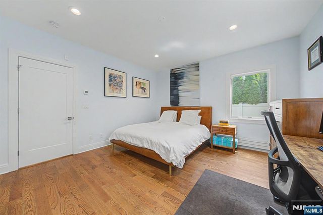 64 Day Avenue, Tenafly, NJ 07670