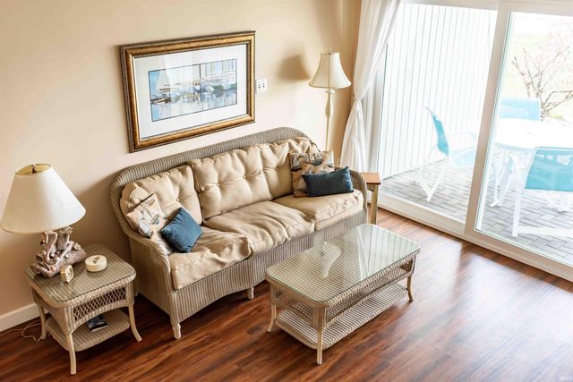 10095 N Turkey Creek Rd Apt 19, Syracuse, IN 46567