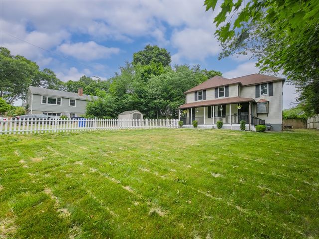 38 Padelford Avenue, East Providence, RI 02915