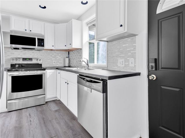 38 Padelford Avenue, East Providence, RI 02915