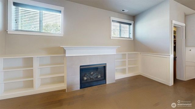 1115 NE Sockeye Court, Bremerton, WA 98311