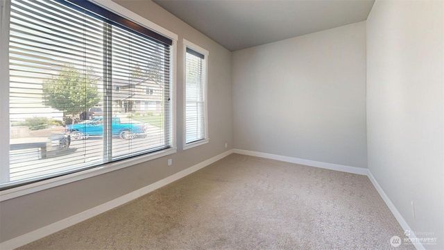 1115 NE Sockeye Court, Bremerton, WA 98311