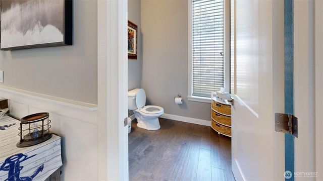 1115 NE Sockeye Court, Bremerton, WA 98311