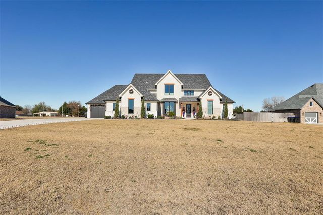 3400 Woodland Springs Drive, Norman, OK 73072