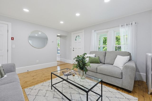 165 Chestnut St, North Attleboro, MA 02760