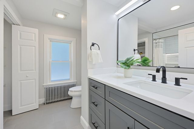 165 Chestnut St, North Attleboro, MA 02760