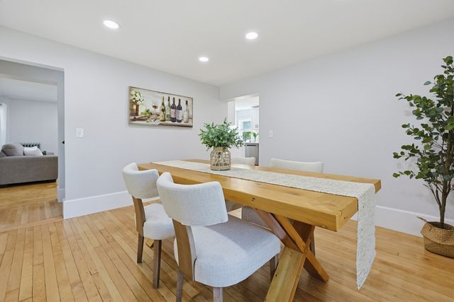 165 Chestnut St, North Attleboro, MA 02760