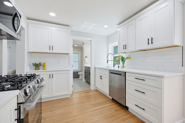 165 Chestnut St, North Attleboro, MA 02760