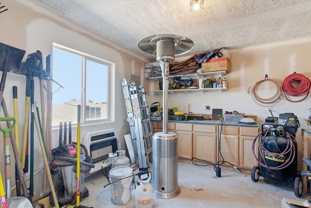 560 S 8600 E, Huntsville, UT 84317