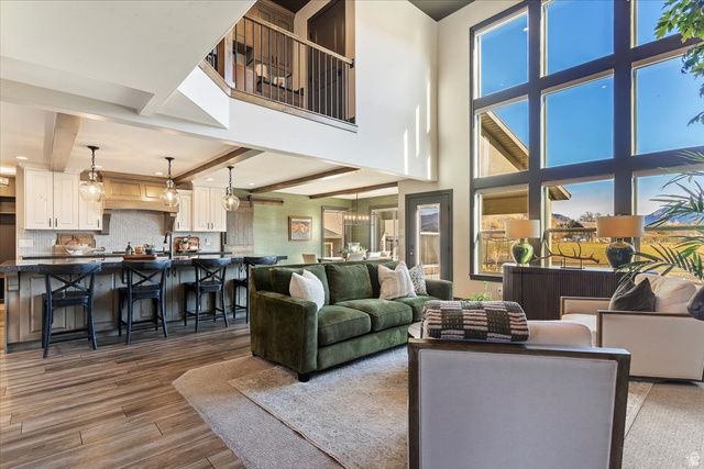 560 S 8600 E, Huntsville, UT 84317