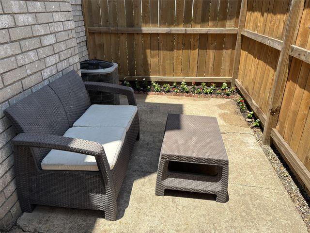 3800 Tanglewilde Street 109, Houston, TX 77063