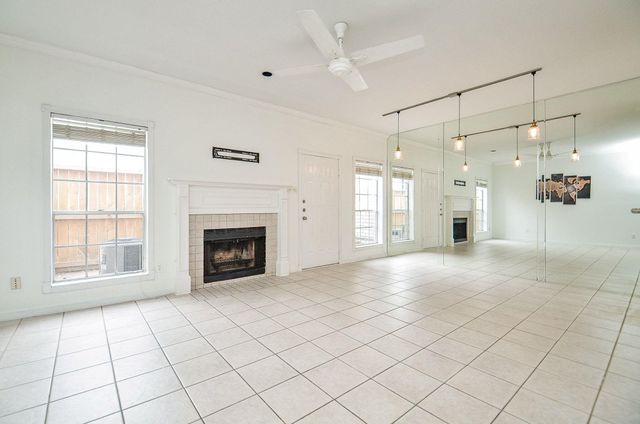 3800 Tanglewilde Street 109, Houston, TX 77063