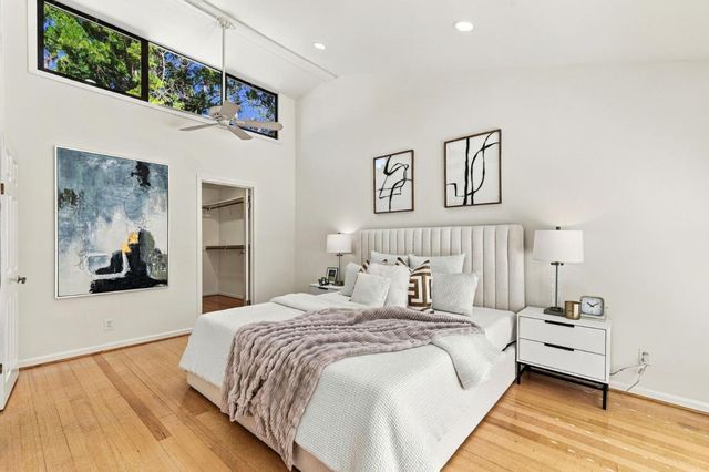 1319 Hopkins Avenue, Palo Alto, CA 94301