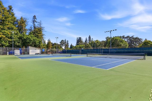 1319 Hopkins Avenue, Palo Alto, CA 94301