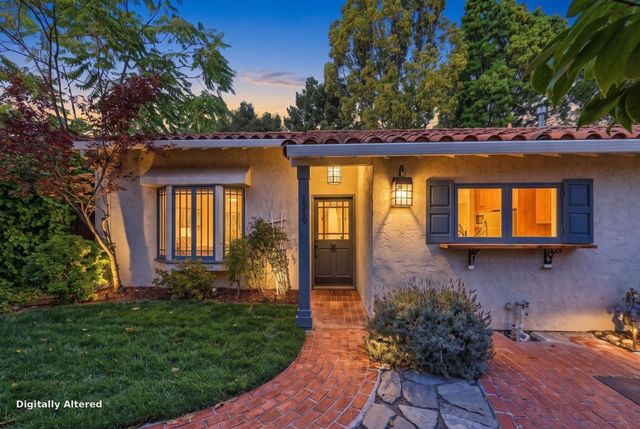 1319 Hopkins Avenue, Palo Alto, CA 94301