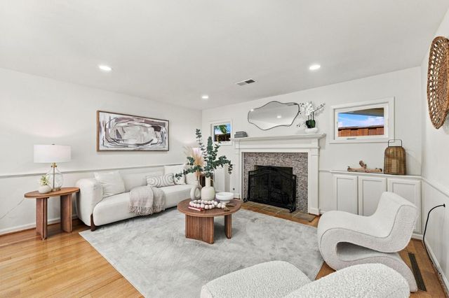 1319 Hopkins Avenue, Palo Alto, CA 94301