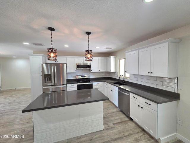 5835 E ACOMA Drive, Scottsdale, AZ 85254