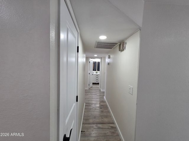 5835 E ACOMA Drive, Scottsdale, AZ 85254