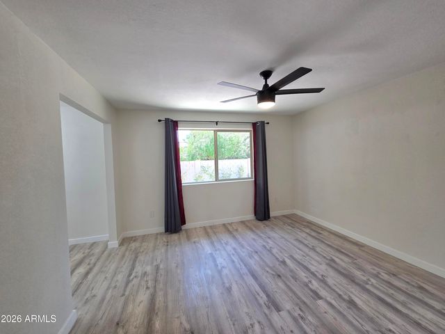 5835 E ACOMA Drive, Scottsdale, AZ 85254