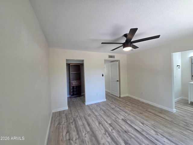 5835 E ACOMA Drive, Scottsdale, AZ 85254