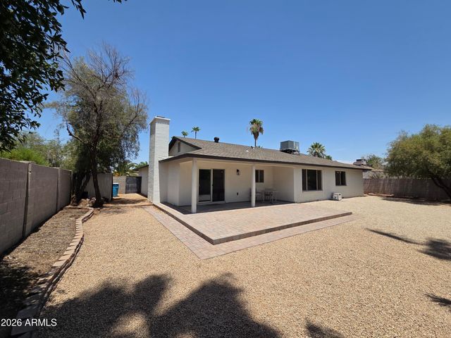 5835 E ACOMA Drive, Scottsdale, AZ 85254