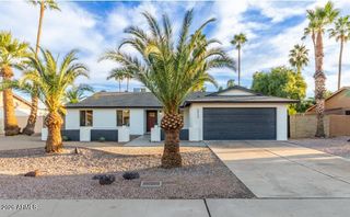 5835 E ACOMA Drive, Scottsdale, AZ 85254
