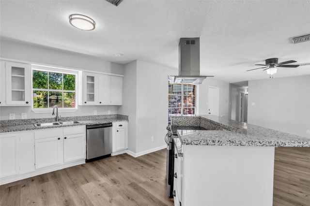 7803 Brian Street, Humble, TX 77396